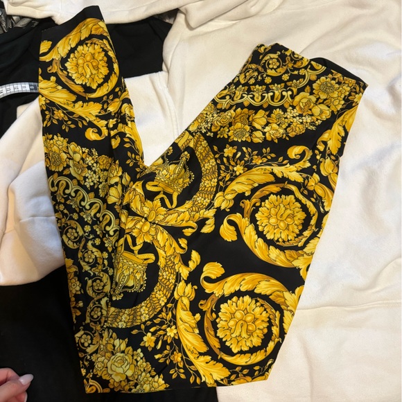 Versace baroque leggings TAILORED PLEASE READ INFO - Picture 5 of 15